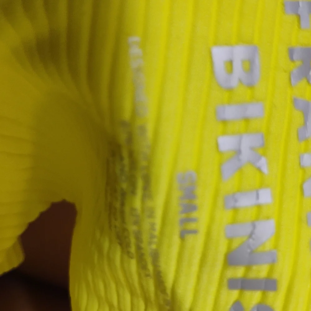 Frankie's Bikinis Ribbed Yellow Bikini Bottom Sz Small
